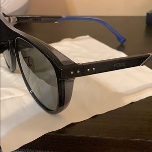 Fendi Botanical injected sunglasses